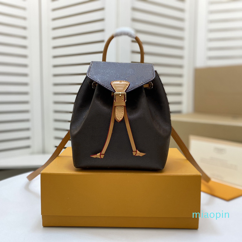 

fashion 2021 NEW luxurys designers bags leather Handbag twist Cosmetic messenger Shopping bag shoulder bags Totes