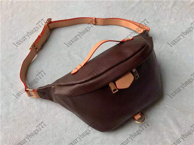 

Luxurys Designers Famous Messenger bags Pochette Multiple colors available Can be used as shoulder back or Fanny pack