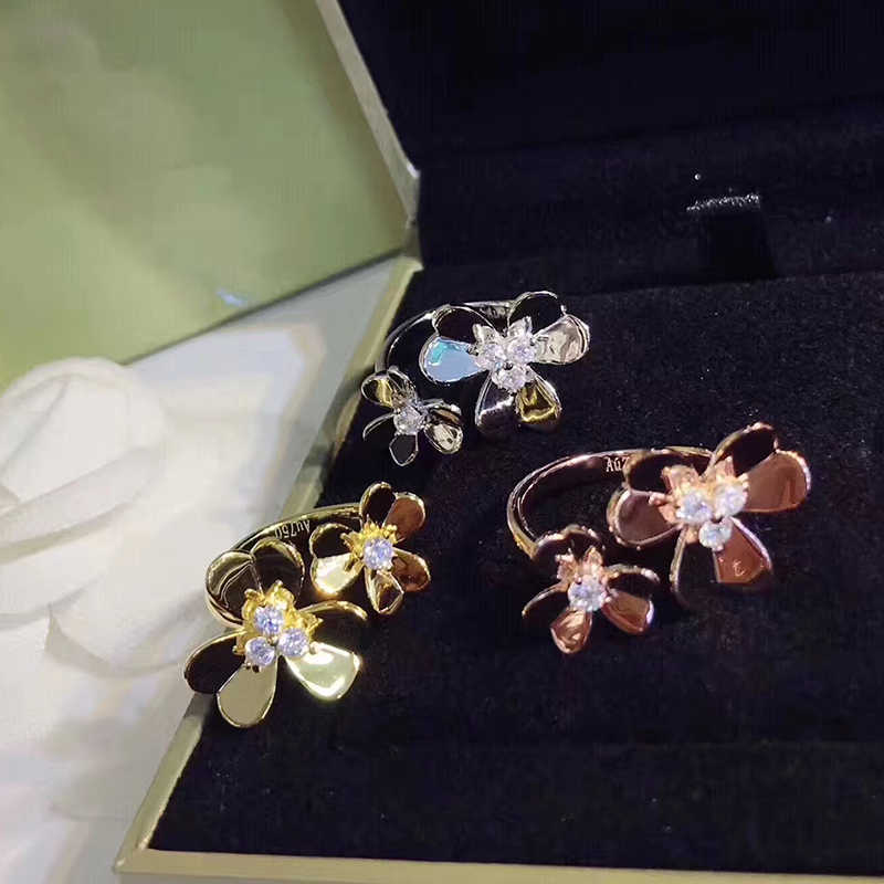 

Hot Brand Fashion Party Jewelry For Women Gold Color 2 Flower Rings Double Wedding Adjustable