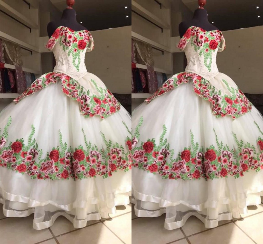 

2022 Floral Appliques Quinceanera Dresses Charro Mexican Style Off The Shoulder Two Layers Ball Gown Princess Sweet 16 Girls Prom Dress, Olive