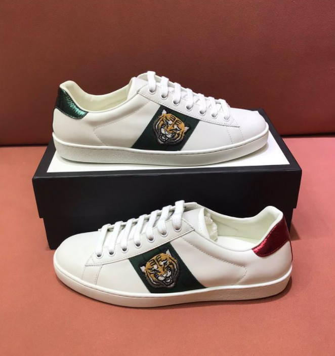 

New Men Women Casual Shoe Designer Shoes Classic White Sneaker Stripe Canvas Splicing Sneakers Animal Embroidery Trainers With box Size 35-48, Red