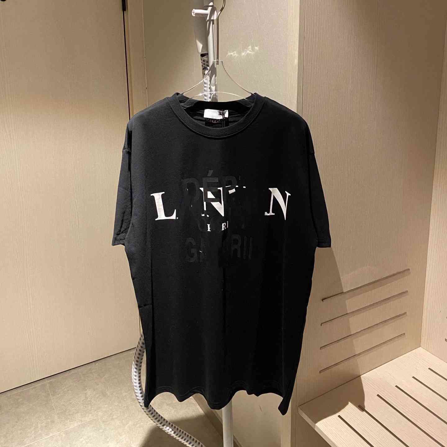

Luxury design High edition langfan Gallery dept co overlapped black and white splash letter short sleeve T-shirt