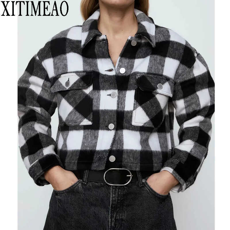 

ZA Vintage Stylish Pockets Oversized Plaid Short Jacket Coat Women Fashion Lapel Collar Long Sleeve Loose Shirt Chic To 210602, Black