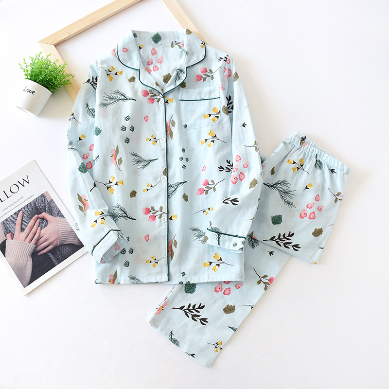 

2021New Ladies Pajamas Sets 100% Gauze Cotton Cartoon Printed Pyjamas Women 2Pcs Turn-down Neck Shirt+Pants Comfort Nature Sleepwear, Black;red