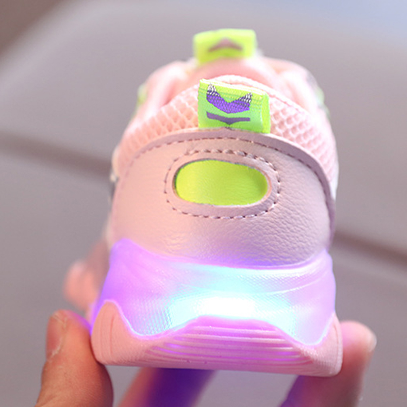 

Size 21-30 Baby Girls Shoes With LED Lights Non-Slip Children Glowing Shoes Soft Bottom Luminous Toddler Shoes For Boys Girls, Black