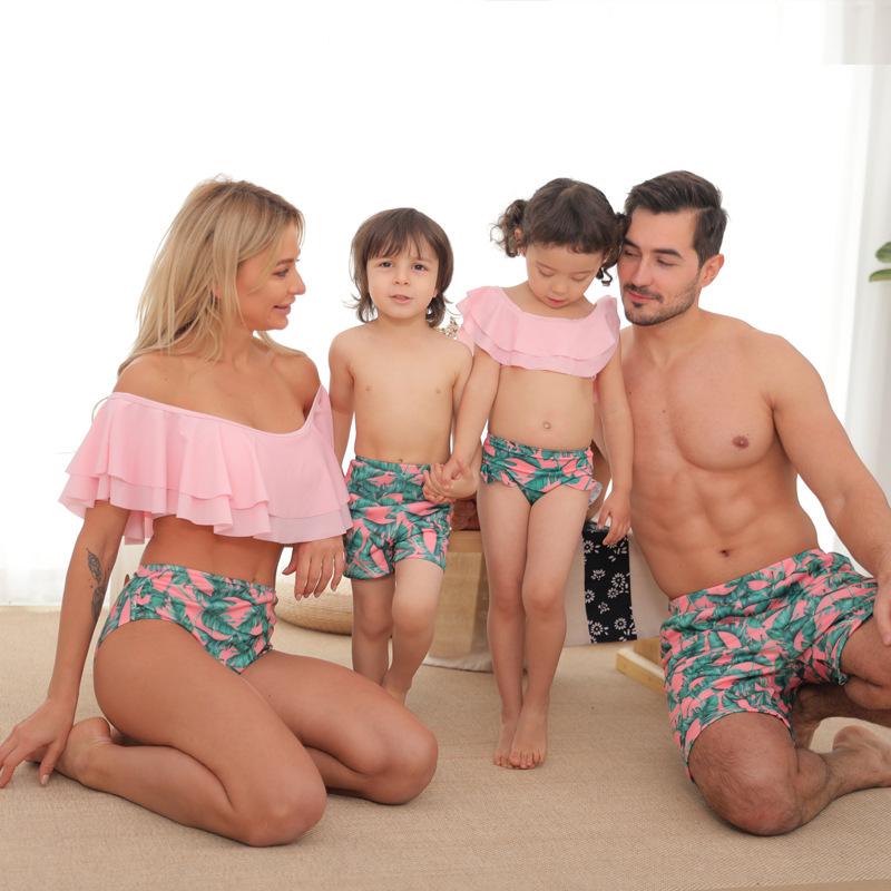 

One-Piece Suits Summer Off-shoulder Flounce Family Look Swimwear Palm Leaf Print Pink Matching Swimsuits Children's Clothing Beachwear