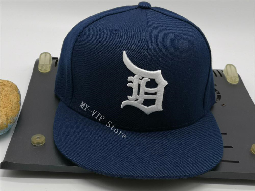 

Top sale Detroit Sports Fitted Hats Cool Baseball Cap Adult Flat Peak Hip Hop Tiger Men Women Blue Black Full Closed Gorra
