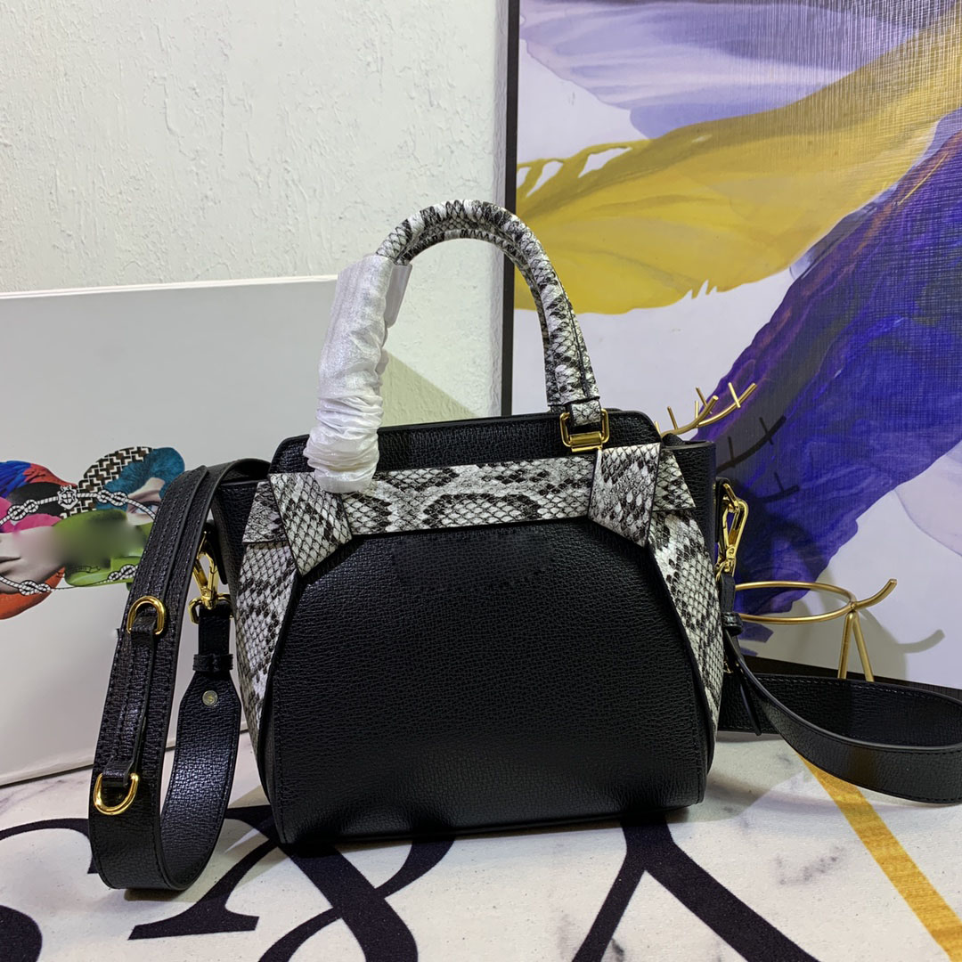 

high quality luxury handbags Designer original wallet bags lady handbag brand letter leather shoulder bag P5009