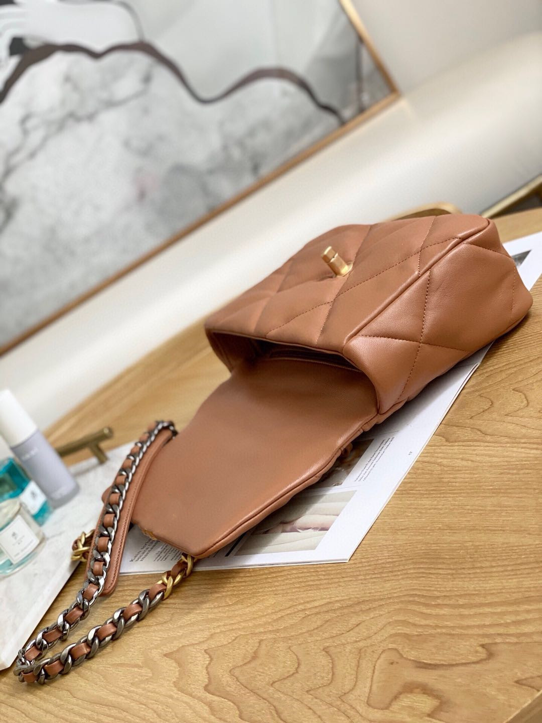 

Classic Women's Bag 7A High-end Customized Quality Cross Shoulder Fashion Business Casual Metallic Accessories with Long Straps123322