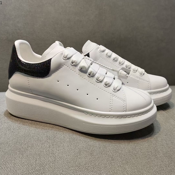 2022 Top Quality Shoes Women Mens Trainers Leather Platform Shoe Flat Casual Party Espadrilles Vintage Suede Sneakers m