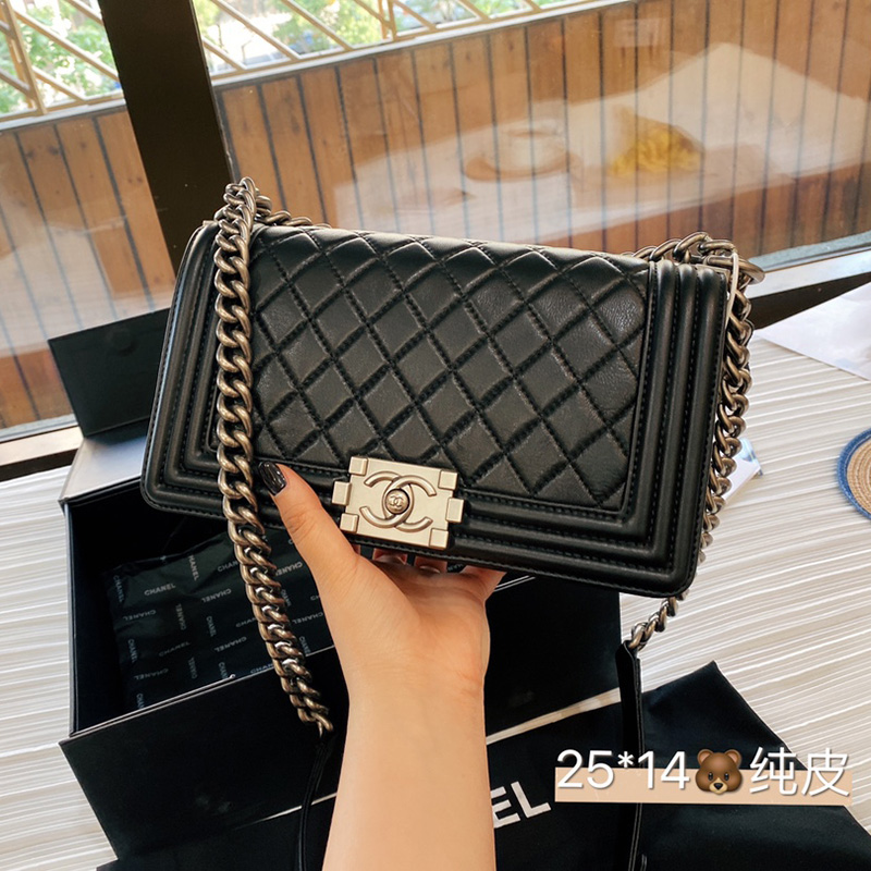

Chanel 20C/25C Vintage Boy Lambskin Shoulder Bags Le Genuine Leather Interwoven Chain With Serail Number Cosmetic Pochette Classic Flap Handbags, 20c black silver chain