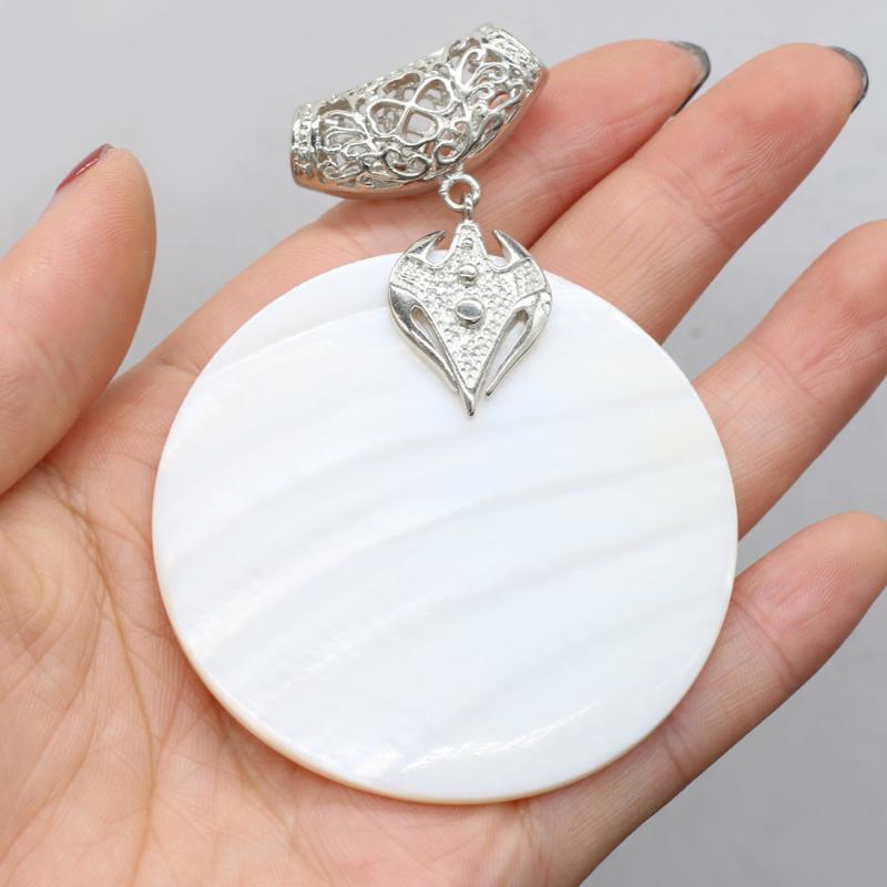 

Charms Natural Shell Pendant Round Shape For DIY Necklace Create Minimalist Style Jewelry Accessories, Bronze;silver