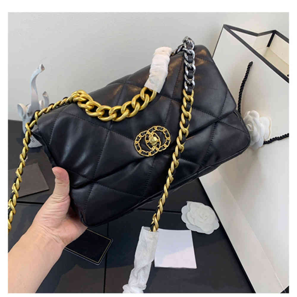 

In kind with 2020 new 19 flap bag dalingge tofu large capacity sheepskin chain women's