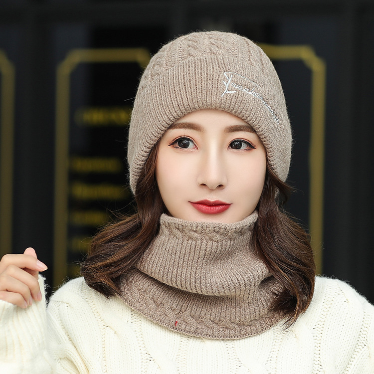

Simple Letters Hat Womens Suit Knitted Hat Scarf Two-Piece Set Light Fashion Embroidery Autumn and Winter New Sleeve Cap, Black
