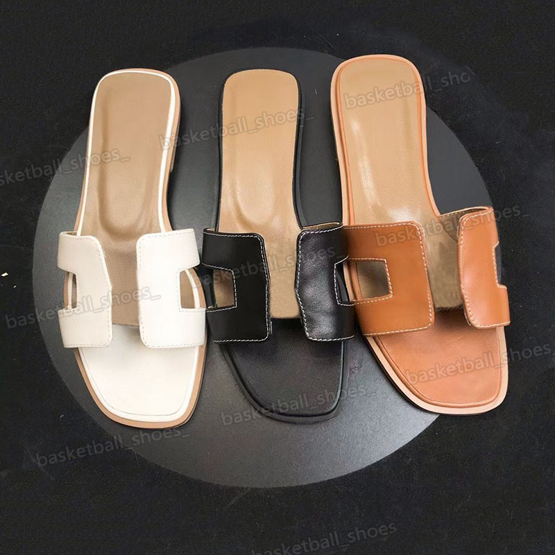 

Beach Women Slipper Fashion Designers Flat Slides Flip Flops Classic Woman Slippers Summer Lady Cartoon Flats Sandals Leather Large Size 42, Black