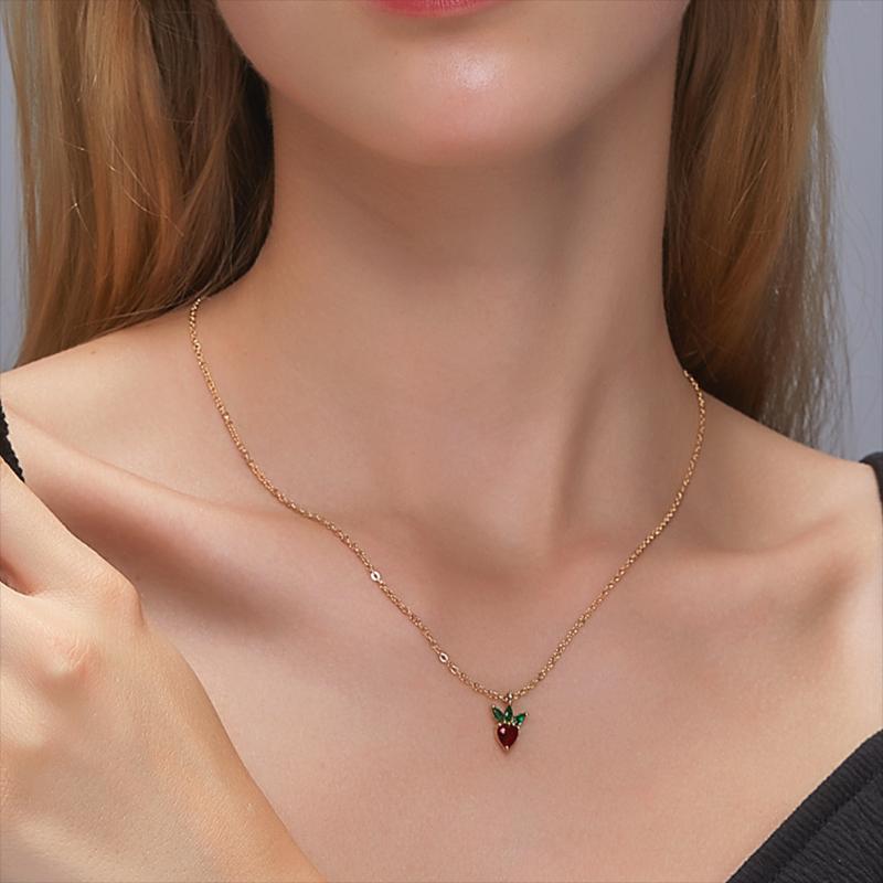 

Women Girls Sweet Red Crystal Strawberry Pendant Necklace Korean Style God Silver Color Fruit Neck Collier Jewelry Necklaces