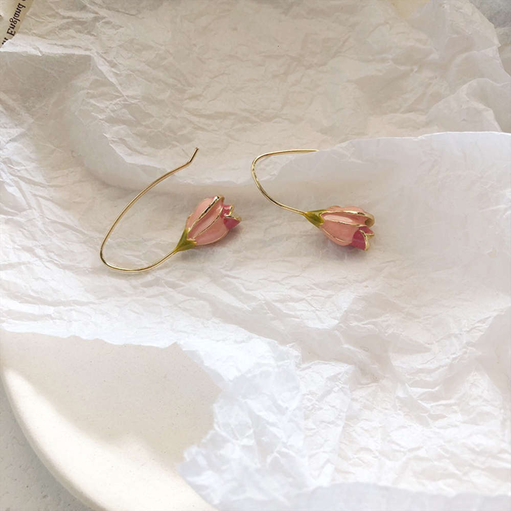 

earrings Korean version East Gate tulip minority French gentle sweet girl simple spring Earrings, Golden