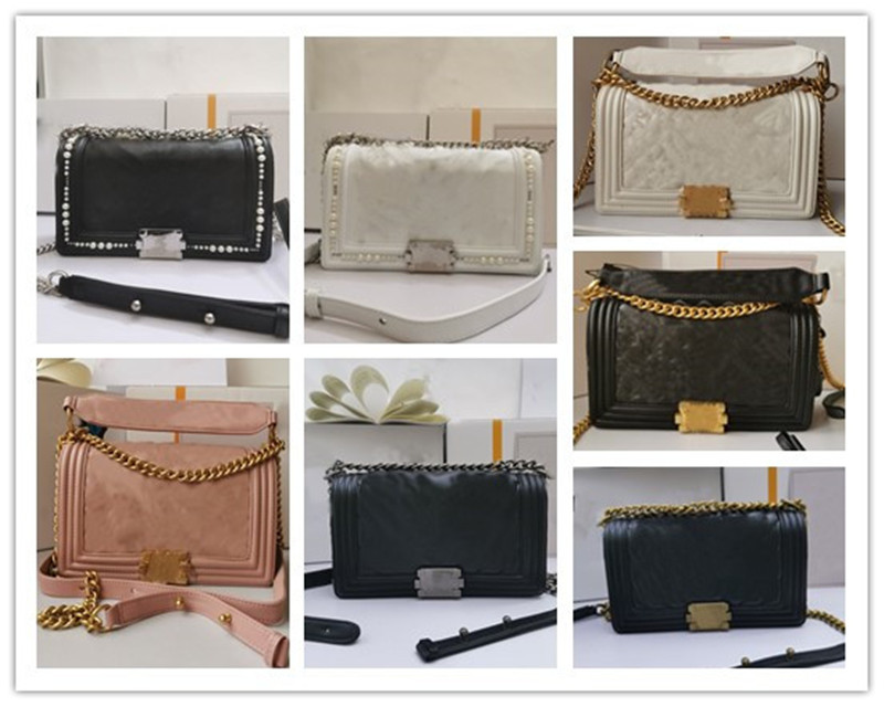 

Designer Luxury Boy New Medium Black Leather Lambskin chevron Crossbody Bag Shoulder Bag Size:25*14*7CM, Don't pay it