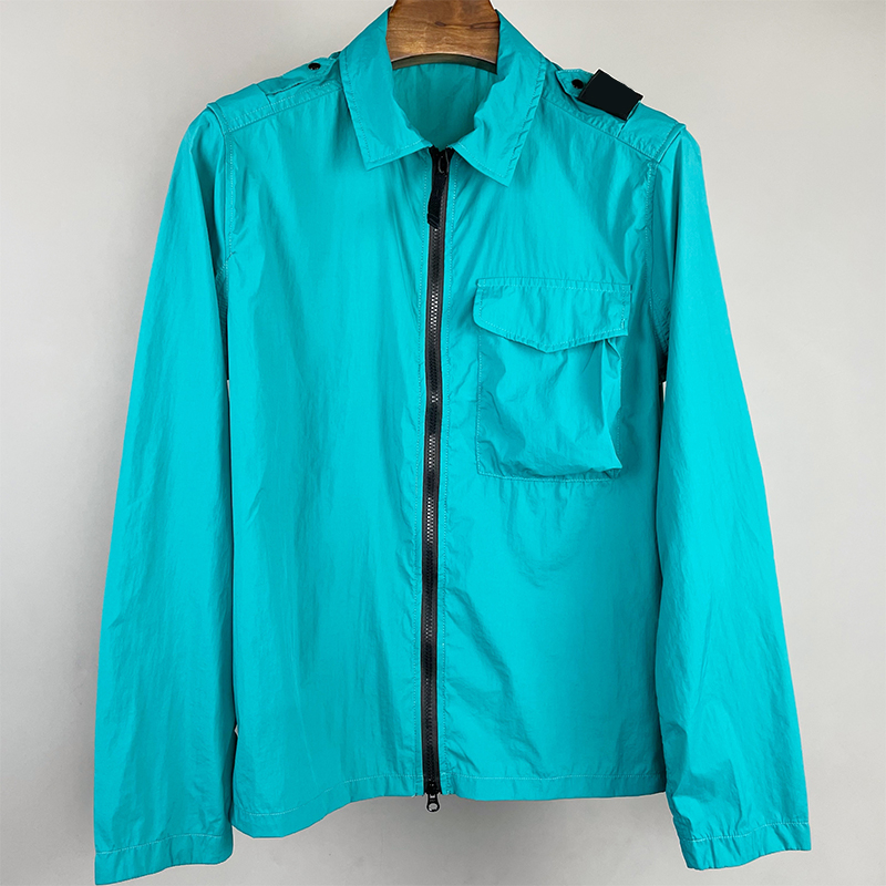 

Summer solid light men's jacket Sunscreen zipper Lapel coat Loose casual outdoor couple frock Epaulet style shirt, Light green-pj009