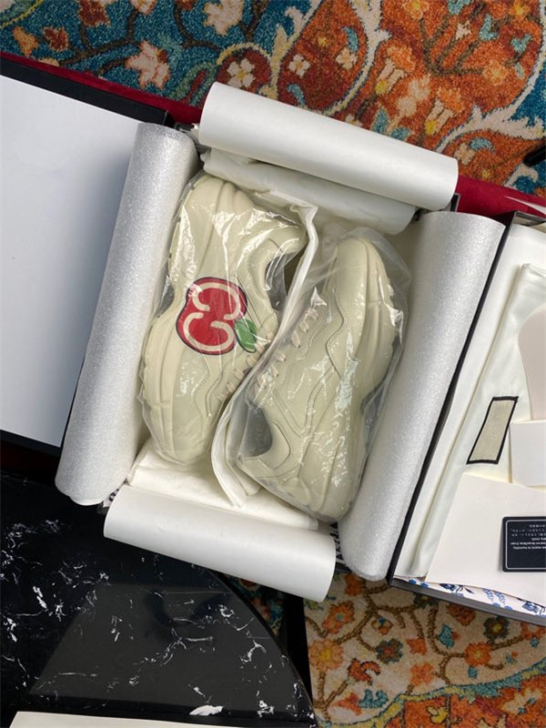 

Mens Rhyton Casual Shoes Dad Sneaker Paris Fashion Women Shoe Platform Sports Strawberry Wave Mouth Tiger Web Print, 21