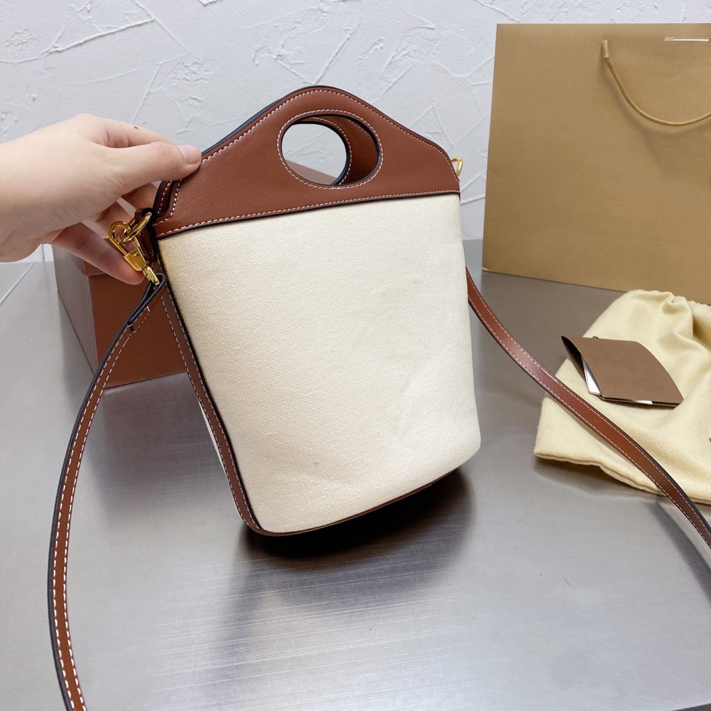 

Shoulder Bags Designer Luxury Crossbody Tote Bag Handbags Mini Drawstring Bucket Genuine Leather High-Quality Fashion Brand