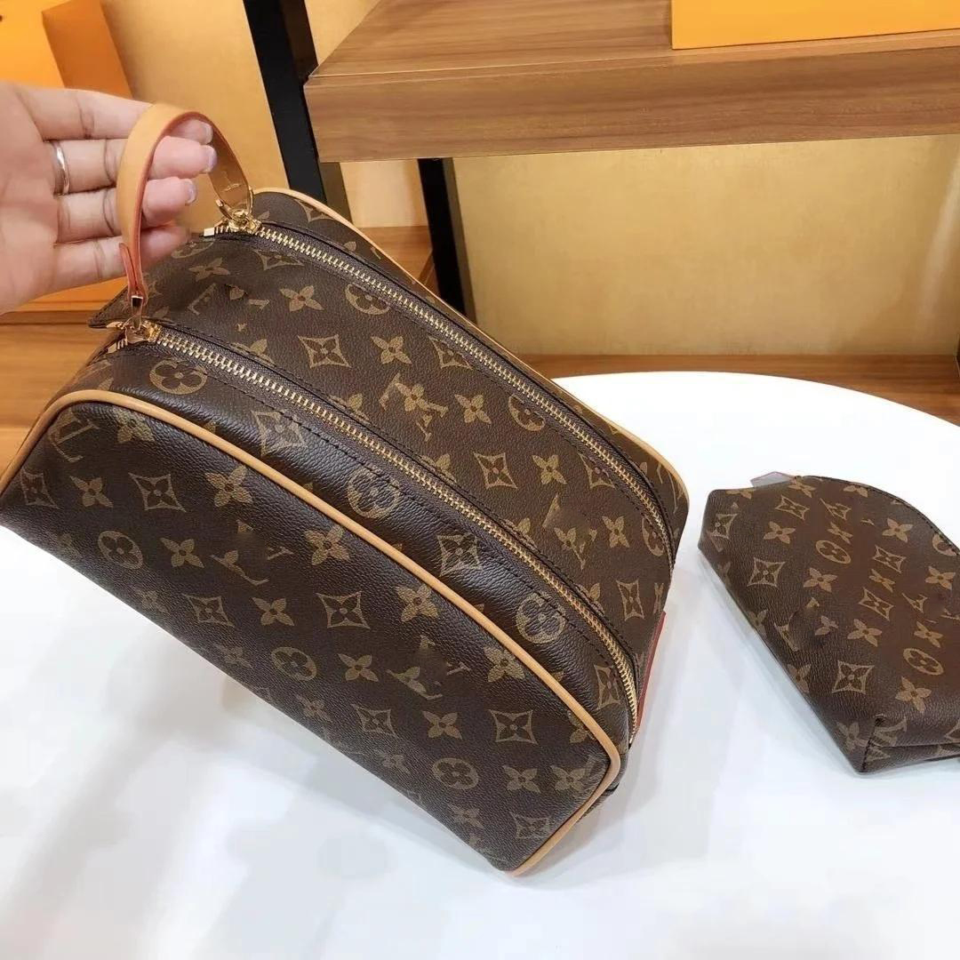 

1-6 LV LOUIS 1 VITTON luxurys Cosmetic Bags travel purses Designers Women wallets leather wash handbags makeup toiletry bag 2pcs, Red;black