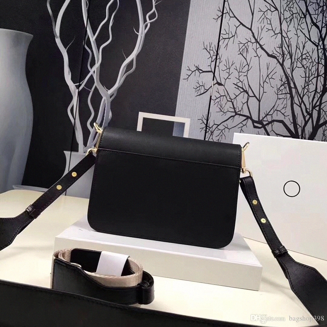 

2022 nbwholesale dermis girl package Single shoulder bag brand Fashion mini chain parcel/star high quality hot inclined bag, women's handbag g91n#