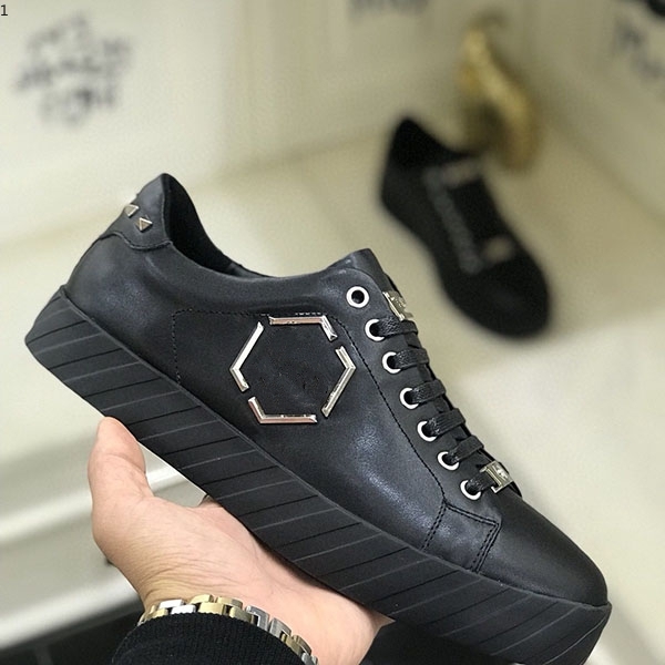 

Handmade rivet PP men's shoes, fashion casual leather flat heel walking shoes 38-45 kjm001