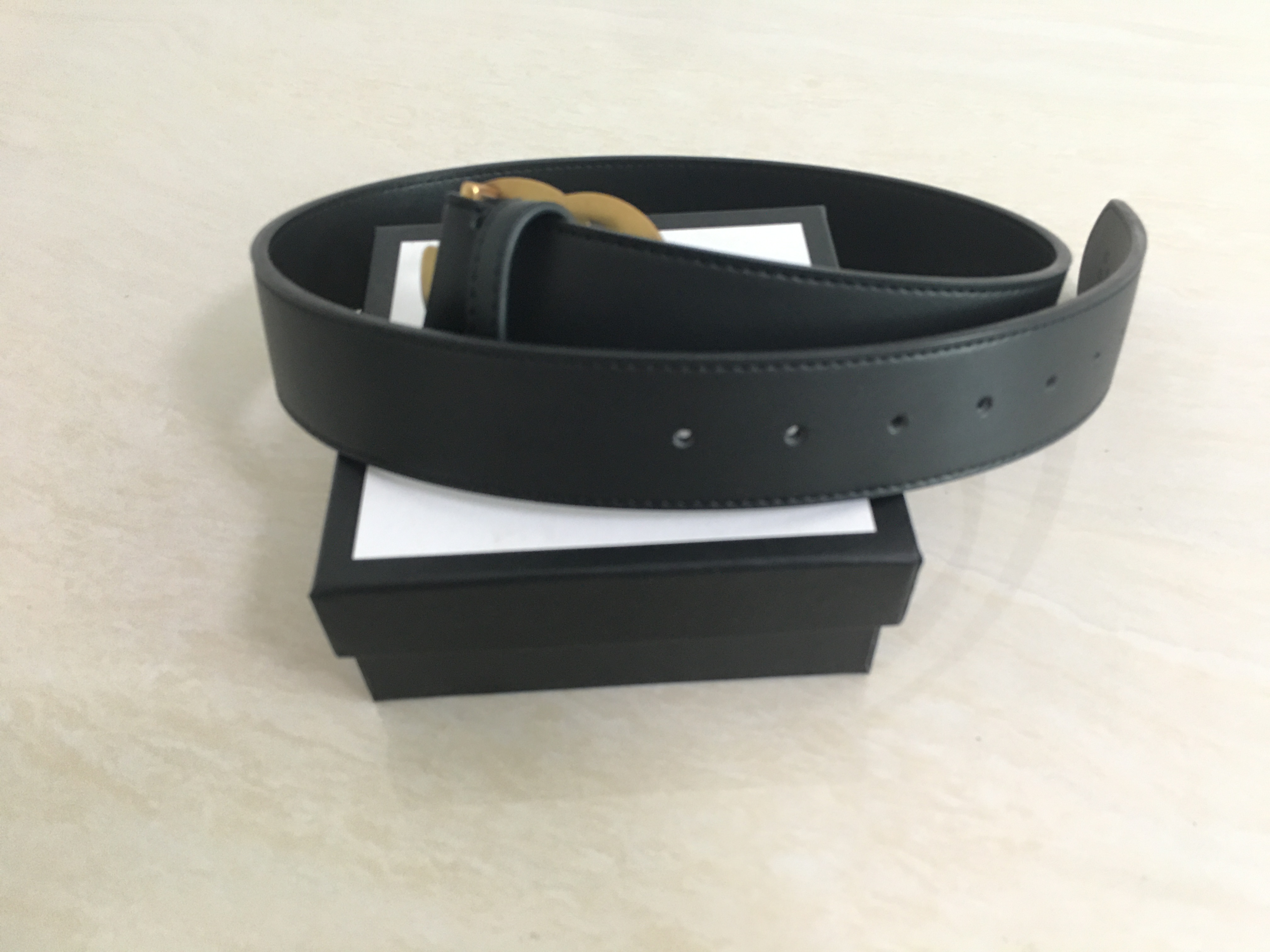 

2021 Fashion Big buckle genuine leather belt with box designer men women high quality mens belts1988, Black;brown