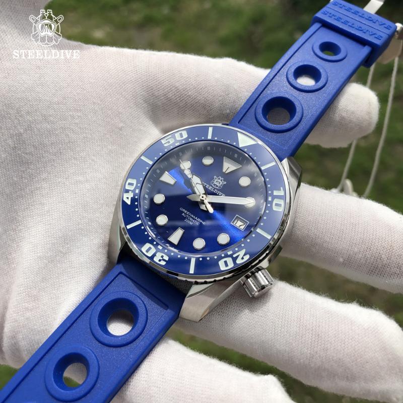 

Wristwatches STEELDIVE 1971 200m Dive Watch 316L Steel Mechanical Auomatic Original Japan NH35A Diving Sapphire Crystal C3 Lumins, Red
