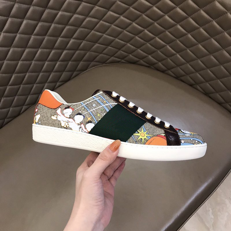 

Classic 2012 Designers casual shoe men top quality mens sneakers Loafers lace up fashion luxurys shoes women with box Size 35-46, Only box