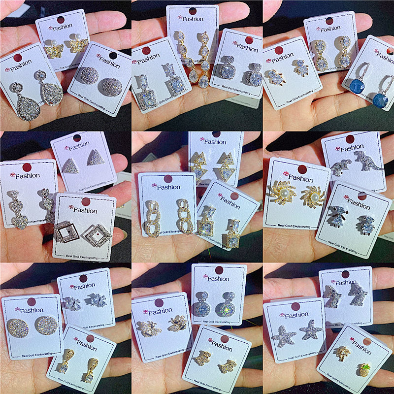 

Women Studs Earrings Animal Butterfly Bee Heart Fruit Star Triangle Design Stud Fashion Rhinestone Real Gold Plated Drop Earring Cubic Zirconia Party Wedding Gifts