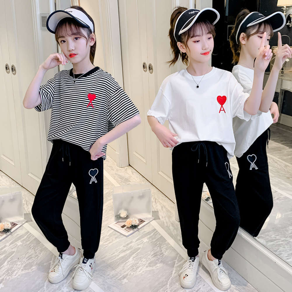 

Girls' love knitting suit summer two piece children's, White