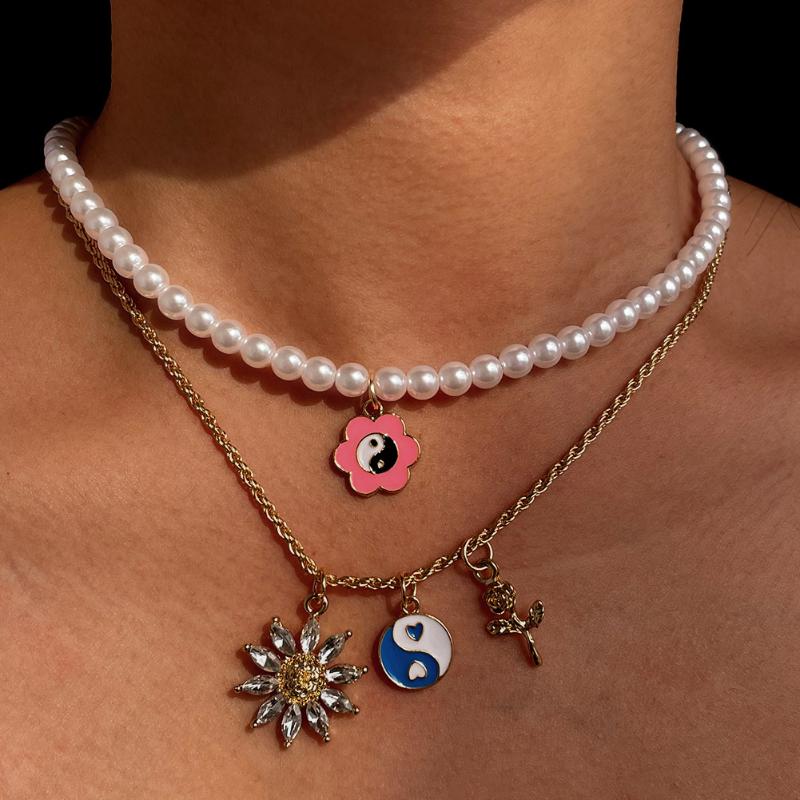 

Chains Silver Color Cute Punk Gun Yin Yang Angel Pendants Rope Chain Necklace For Women Girls Enamel Tai Chi Twisted Necklaces Jewelry