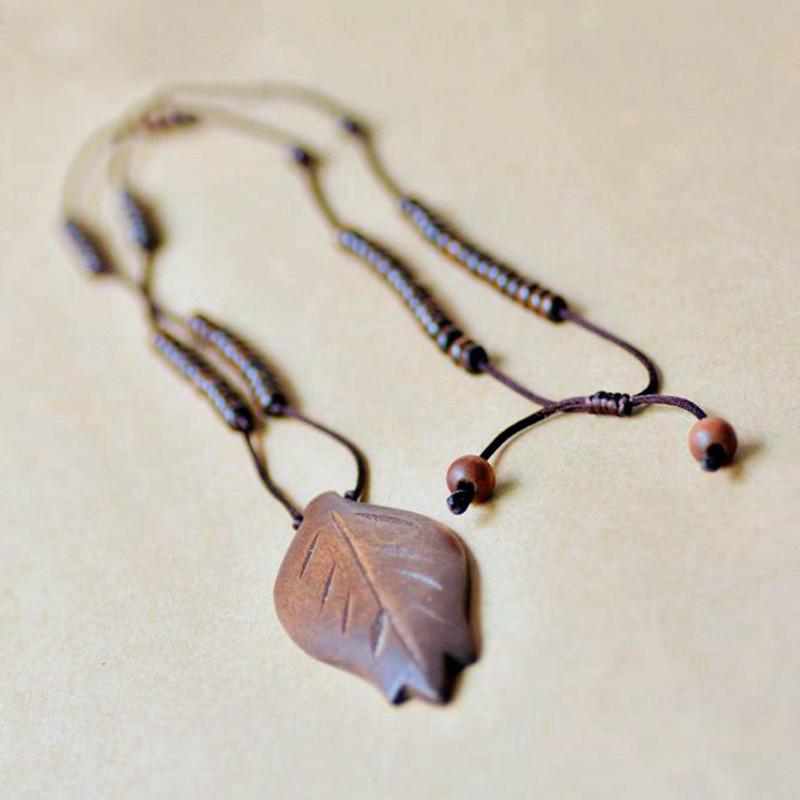 

Pendant Necklaces Fashion Retro Unisex Necklace Wearing Chain Women Lady Sweater Tibetan Style Wood Jewelry