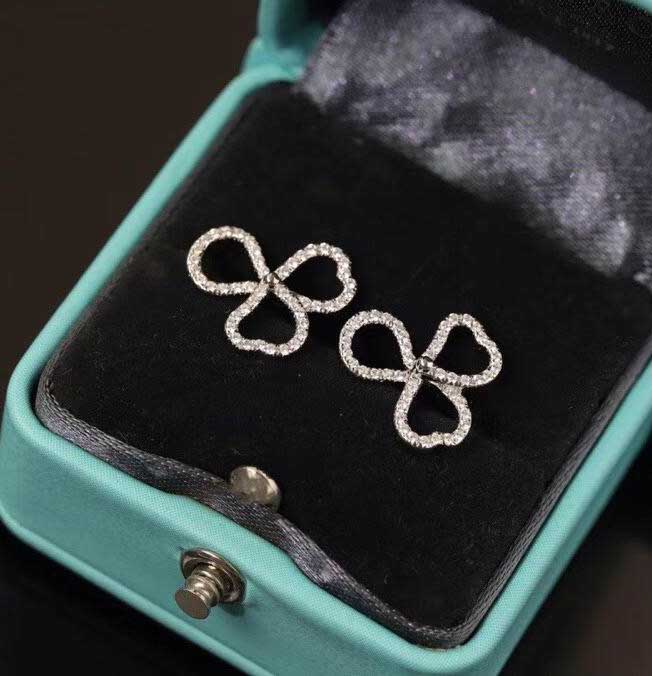 

S925 silver stud earring with diamond for women engagement jewelry have velet bag and box PS4421
