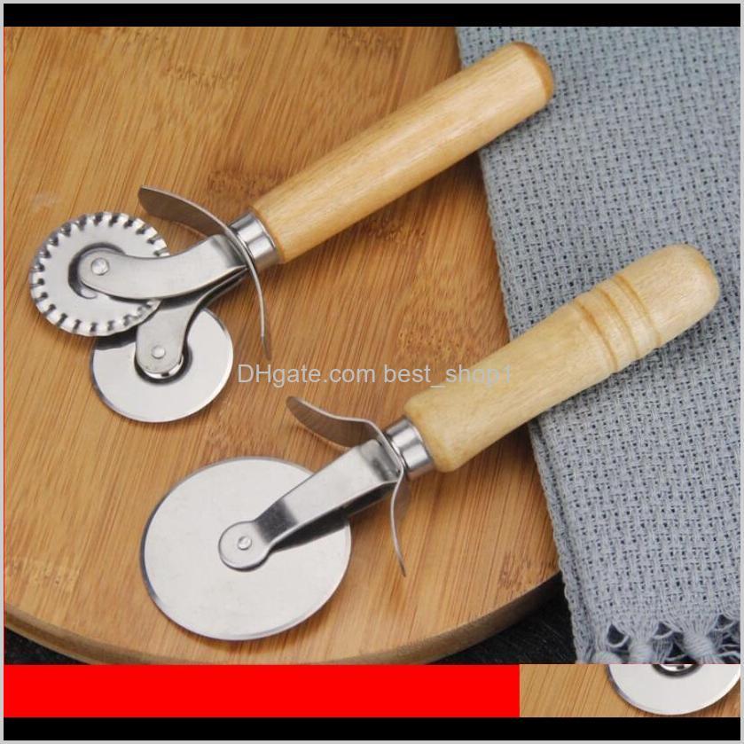

Round Pizza Cutter Knife Roller Clutc Stainless Steel Cutters Wood Handle Pastry Nonstick Tool Wheel Slicer With Grip Ewc3763 Ugyla Jvl6X