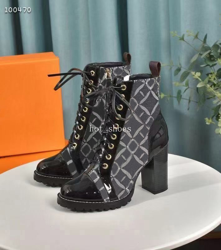 

Luxurys Designers Women Side Zip Stars Trail Line Ankle Boots High Heel Martin Platform Boot Woman Leather Brown Black White Winter Shoes For Womens Fashion 2021, Extra money