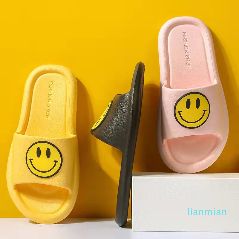 

woman slipper fashion lady Sandals Beach Smiley face pattern Sell Well slippers platform Alphabet Rubber slides By shoe02 02, Black