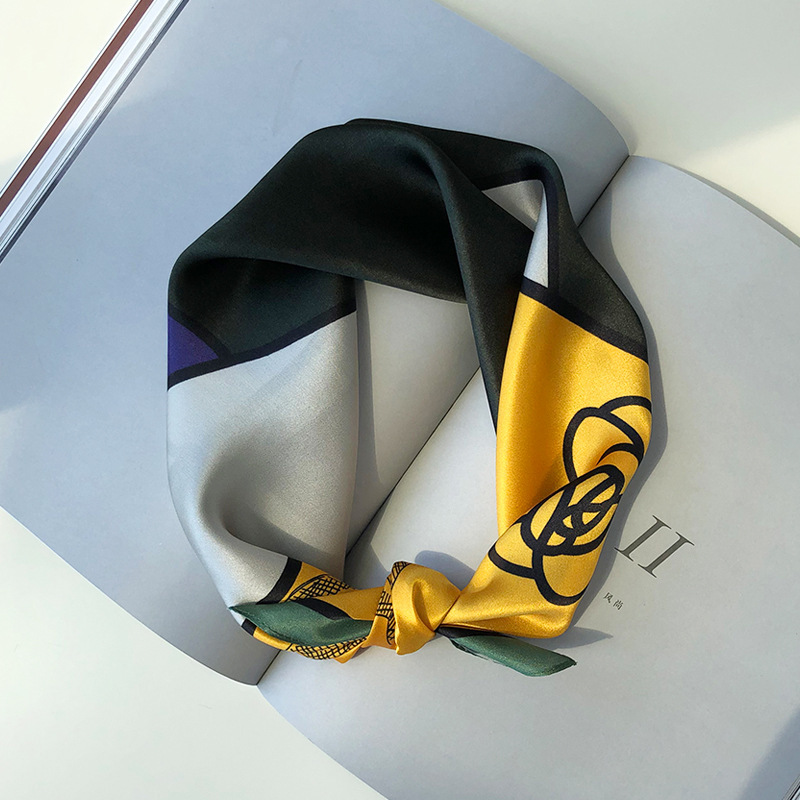 

Fashion 2021 Women Summer Beach 100% Natural Real Silk Scarf Small Neck Scarves Shawl Bandana Hijab Pashmina Foulard Poncho