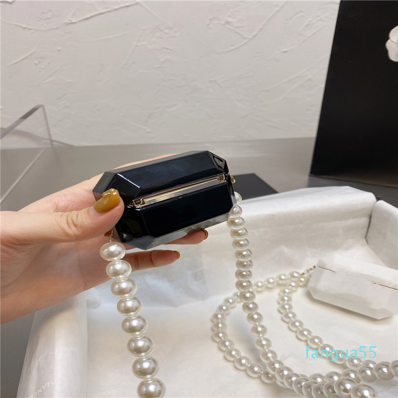 

2021ss supper mini pearl Tiny bags Famous Classic women pocket purse wallets Luxurys Designers High Quality page boy Ne, Black