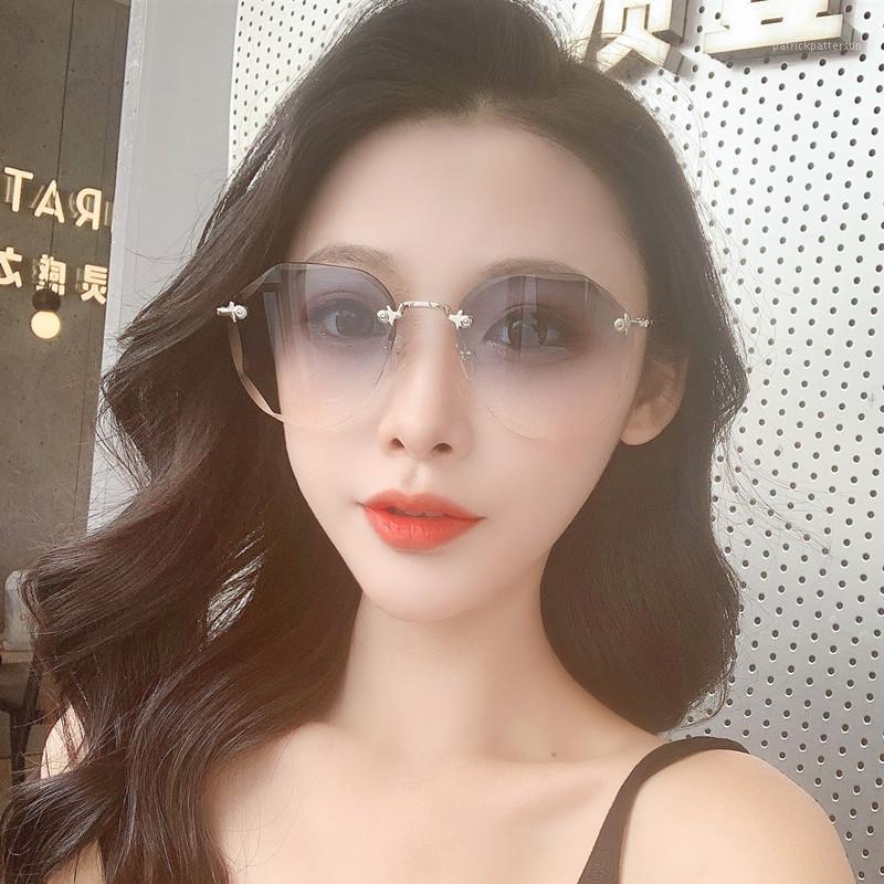 

Rimless Ladies Sunglasses Brand Designer Gradient Lenses Metal Anti-ultraviolet Glasses