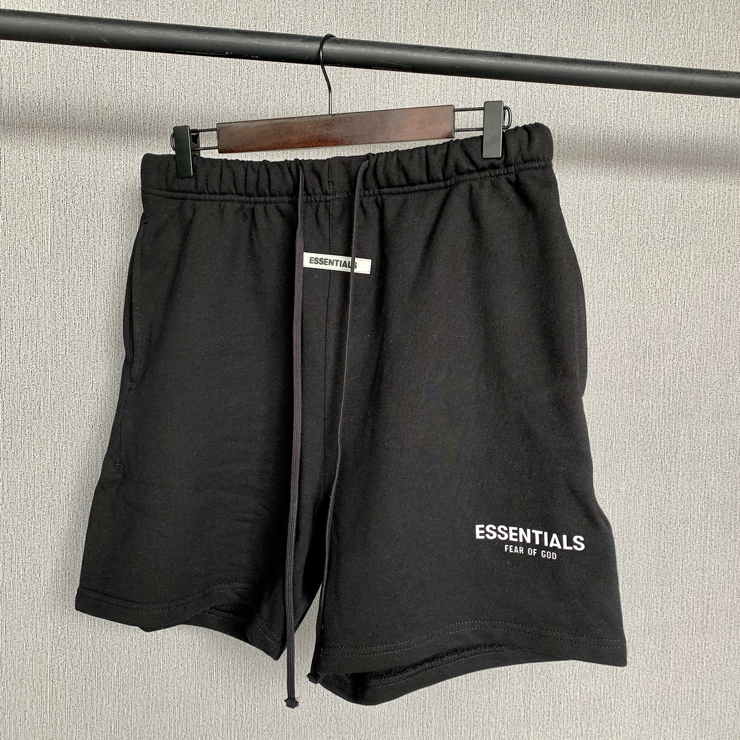 

21ss Fear Of God Mens Short Pants Casual Essentials Letter-printed trousers with Reflective embroidery hip-hop shorts Summer Shorts