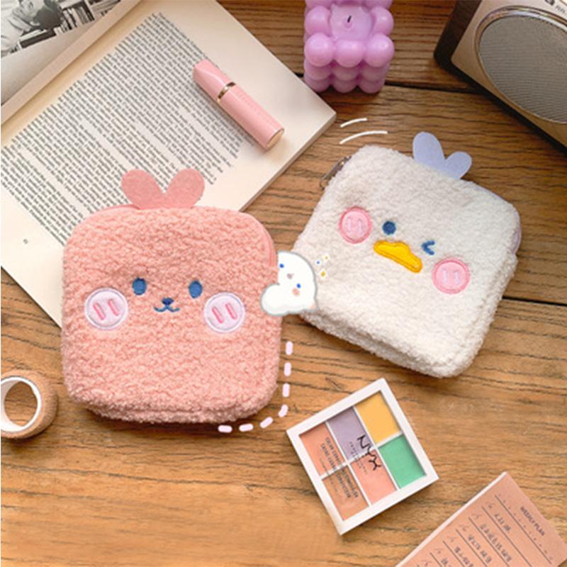 

Harajuku Cute Plush Sanitary Napkin Storage Bags Cosmetic For Girls Make Up Cases Beauty Case Travel Toiletry 2021