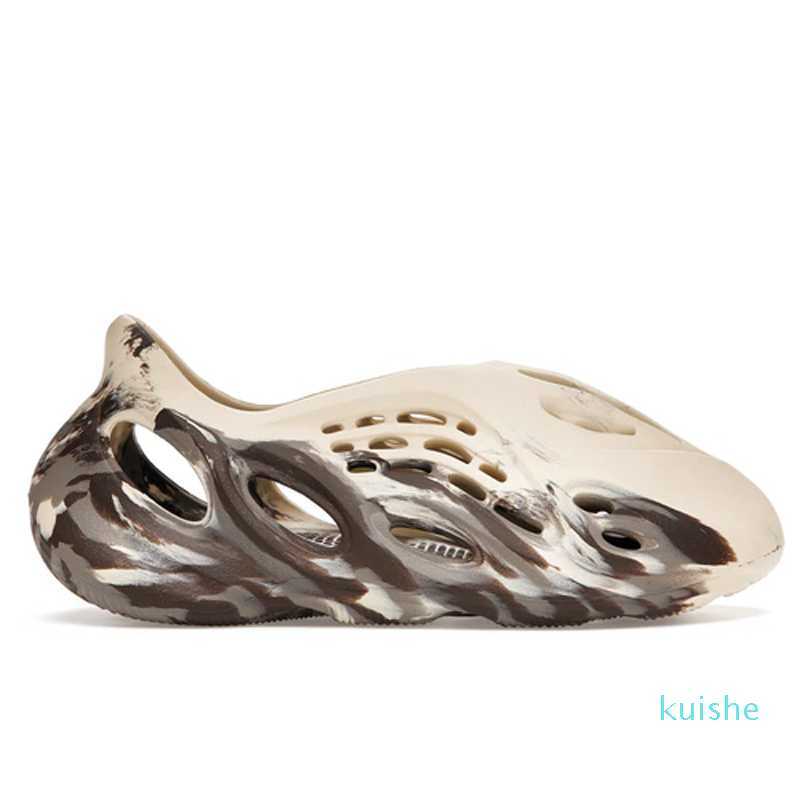 

2023 Foam Runner Slippers Cream Clay Moon Gray Mineral Blue Men Womens Sandals Ochre Ararat Sand with Box Yeezies Yezzys