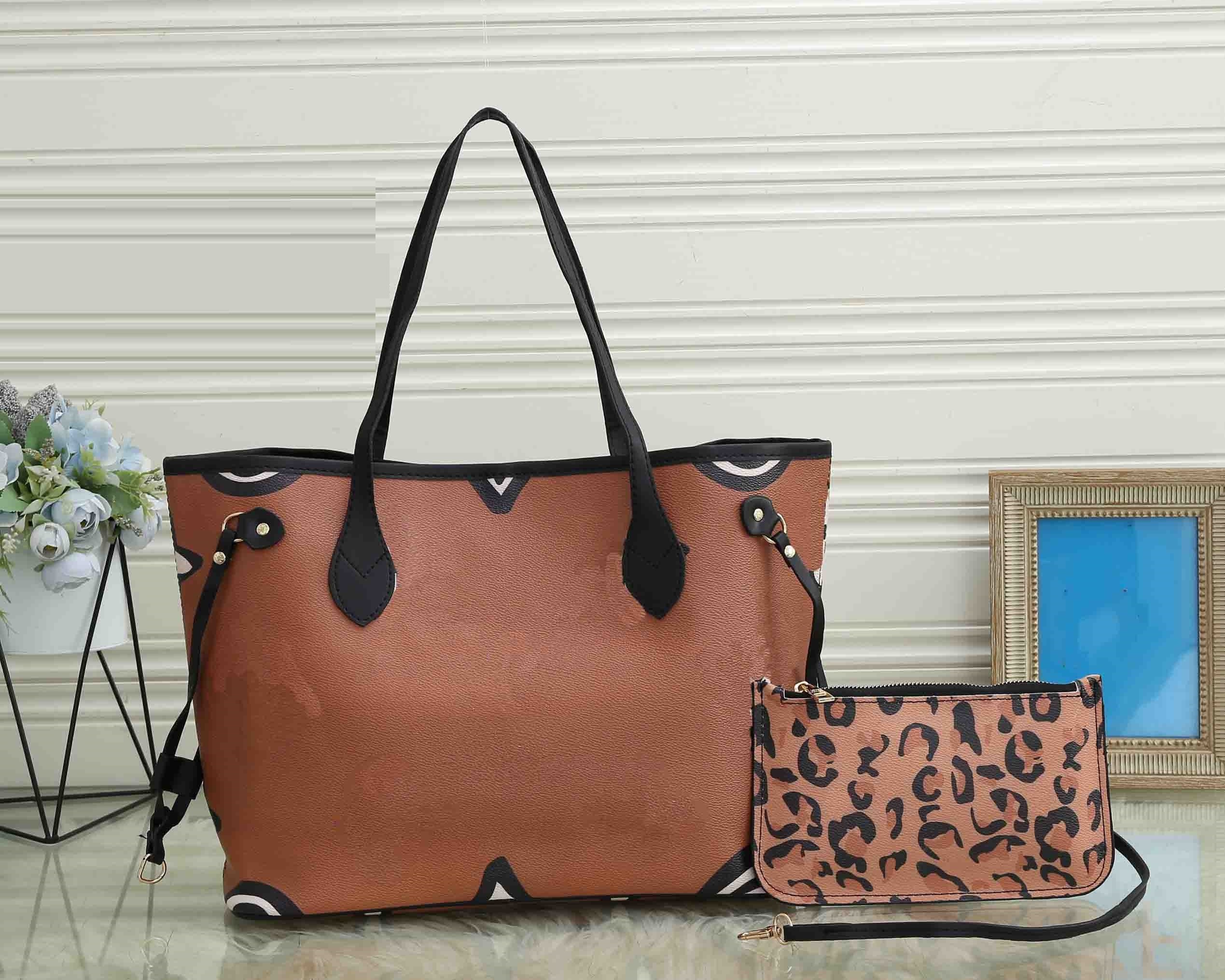 

2021 fashion pressed black flower Leopard shoulder bag designer handbags Ladies handbag women shop bags wallet, Red