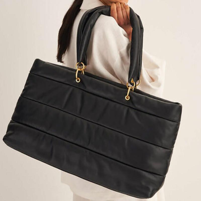 

Evening Bags Soft Down Stuffed Shoulder Bag Retro Simple Tote Handbags 2021 Trendy Fashion Niche Design Luxury Winter