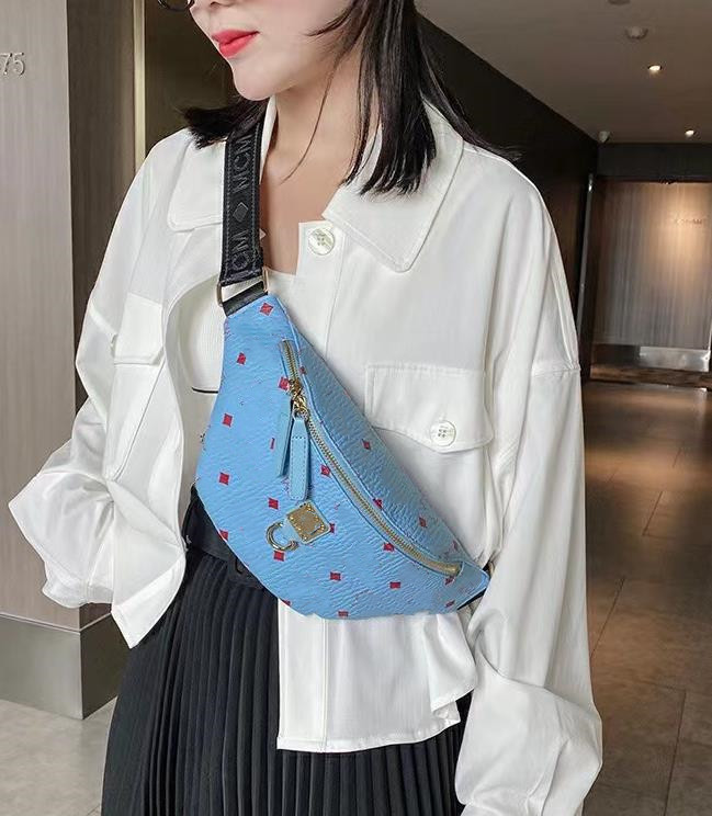 

Cellphone Case Waist pouch bag designer handbag Purses Womens Men BumBag Belt Women Pocket Bags Fashion Tote, Brown