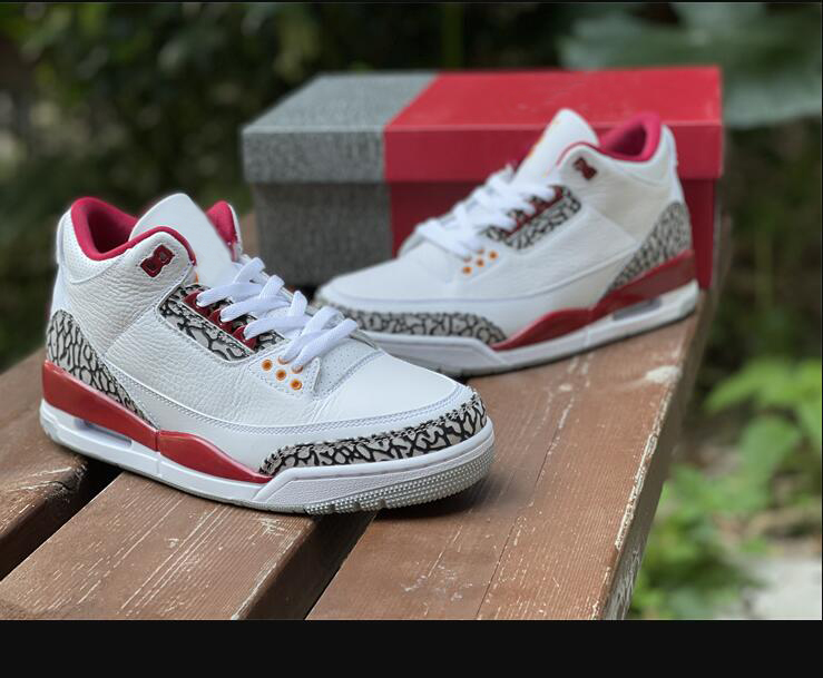 

Top quality 3 Cardinal Red Men Sneakers Shoes 3s White Light Curry-Cardinal Red-Cement Grey outdoor Running Basketball Sports CT8532-126 Wit
