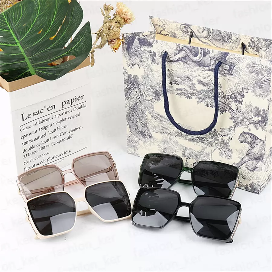 

Woman Designer Sunglasses Brand Sun-glasses Beach Goggles Women Glasses 4 Colors Highly Quality